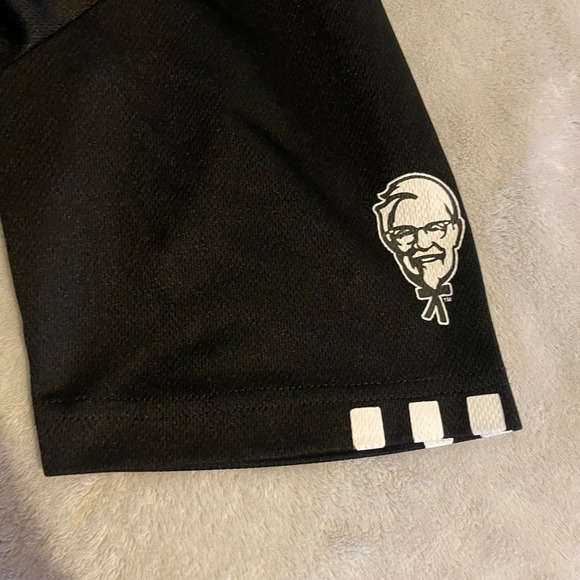 KFC Make The Colonel Proud Black Short Sleeve Polo Shirt Men's Size M Polyester - Picture 5 of 8